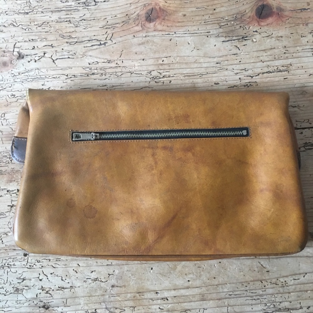 Vintage 1970s Two-Tone Leather Foldover Clutch Purse Bag Brazil - Picture 3 of 6